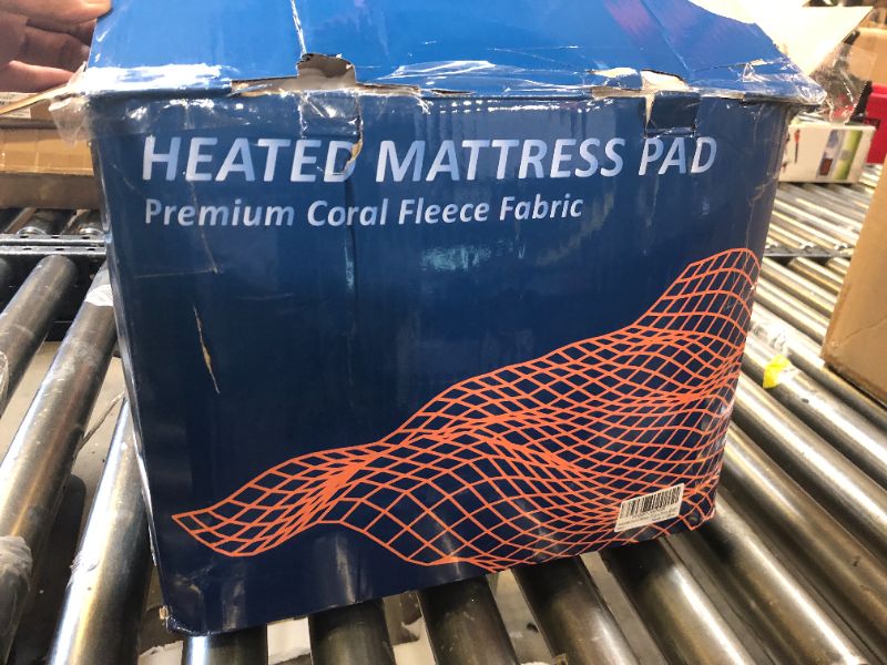 Photo 2 of Homemate Heated Mattress Pad Queen Size for Cold Sleepers, 5 Heated Setting Coral Fleece Electric Mattress Pad Queen, Bed Warmer with Dual Controller & Auto Off 10 Hours, Fit Up to 21 Inch, 80"x60"