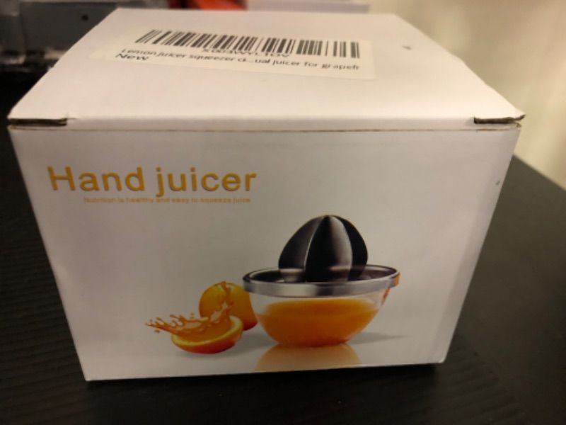 Photo 2 of  juicer squeezer citrus juicer with stainless steel reamer of 6 blades hand press manual juice