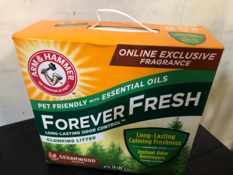 Photo 2 of Arm & Hammer Forever Fresh Clumping Cat Litter Cedarwood, MultiCat 18lb, Pet Friendly with Essential Oils