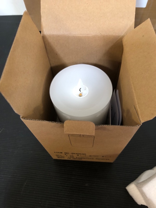 Photo 1 of Bdor Flameless Candles,Embedded Dried Flowerled Maple Leaf Led Candles,Pillar Candles Battery Operated with Remote & Timer for Home,Wedding,Holiday,Party,Bedroom and Courtyard https://a.co/d/8MHKYGF