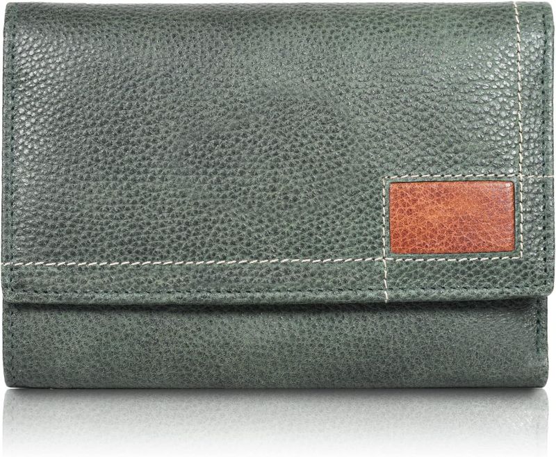 Photo 1 of EVOGUE CHARRO Ladies Wallet with upper design in Soft Genuine Leather and Multi Card compartments (Green-Verde)