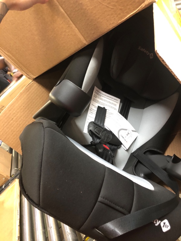 Photo 2 of Safety 1st Grand 2-in-1 Booster Car Seat, Forward-Facing with Harness, 30-65 pounds and Belt-Positioning Booster, 40-120 pounds, Black Sparrow