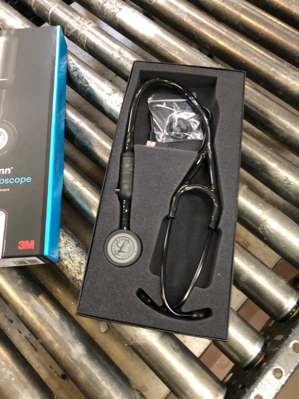 Photo 2 of Littmann Stethoscopes 3M LittmanCORE Digital Stethoscope - L8480BE
