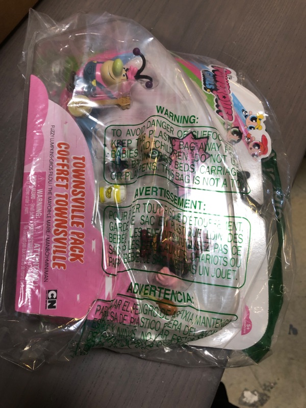 Photo 2 of The Powerpuff Girls, Townsville Pack, Action Figures, Walmart Exclusive by Spin Master
