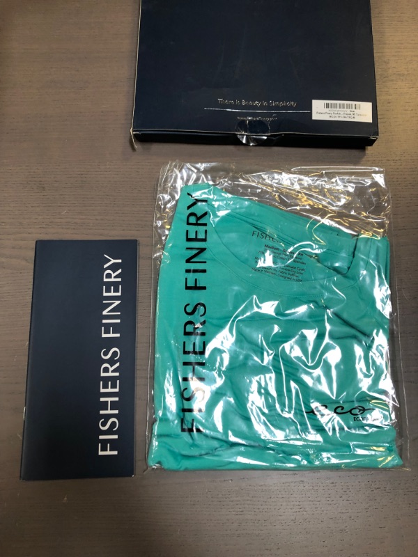 Photo 1 of Fisher's Finery Turquoise T Shirt Women's Medium Relaxed Fit