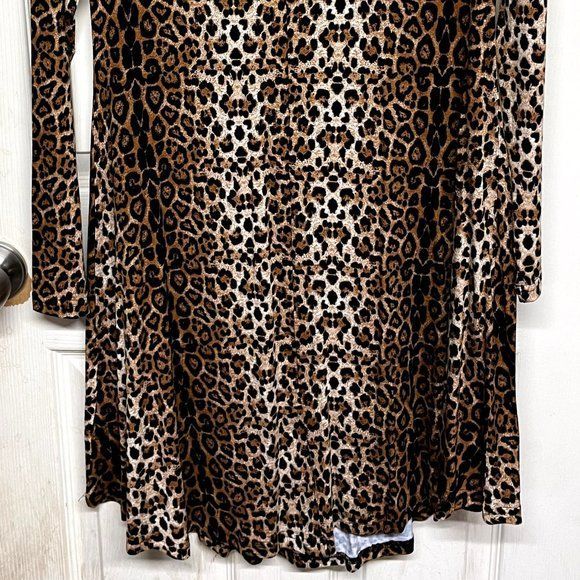 Photo 2 of Dearcase Leopard Printed Long Sleeve Swing Dress Size Extra Small