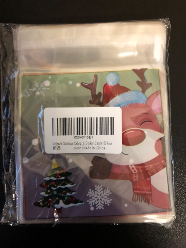 Photo 2 of idolpack 100 Pack Christmas Cellophane Bags 4''x4'' Clear Resealable Merry Christmas Sealed Plastic Cellophane Gift Bags for Bakery Cookie Candy