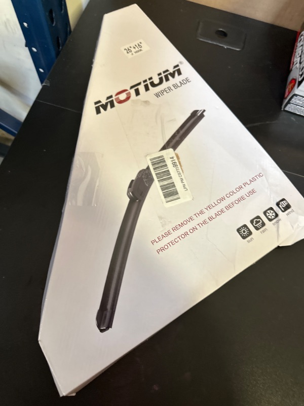 Photo 2 of MOTIUM OEM QUALITY Premium All-Season Windshield Wiper Blades (26"+16" pair for front windshield)