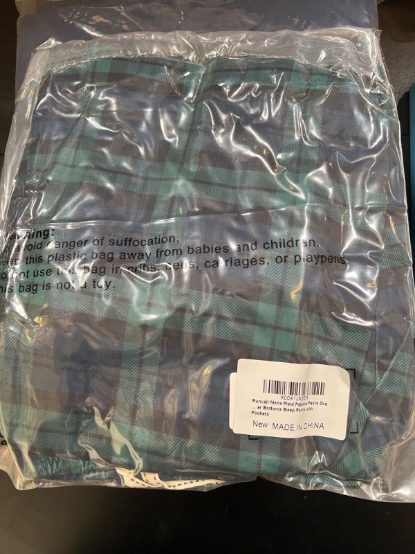 Photo 2 of XXL mens Sustainably Crafted Plaid Fleece Sleep Pant