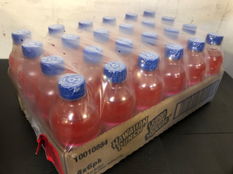 Photo 2 of (24 Bottles) Hawaiian Punch Lemon Berry Squeeze, 10 Fl Oz   exp date no shows
