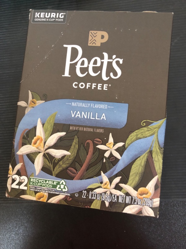 Photo 2 of Peet's Coffee, Flavored Coffee K-Cup Pods for Keurig Brewers - Vanilla 22 Count (1 Box of 22 K-Cup Pods) Vanilla 22 Count (Pack of 1)