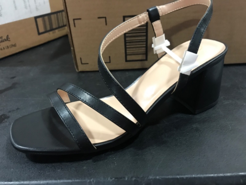 Photo 2 of [Size 9.5] Mysoft Women Strappy Low Chunky Block Heel Sandals- Black