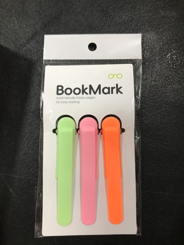 Photo 2 of Automatic Bookmark,Book Marks for Reading Women Men,Silicone Bookmarks for Book Lovers,Book Accessories Gift