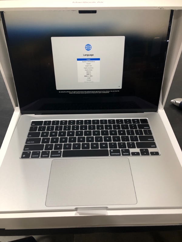 Photo 4 of Apple 2024 MacBook Air 15-inch Laptop with M3 chip: 15.3-inch Liquid Retina Display, 16GB Unified Memory, 512GB SSD Storage, Backlit Keyboard, Touch ID; Silver 16GB RAM 512GB Silver 