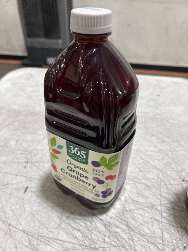 Photo 2 of 365 by Whole Foods Market, Organic Grape Cranberry Flavored Juice Blend from Concentrate, 64 Fl Oz Grape Cranberry 64 Fl Oz (Pack of 1)