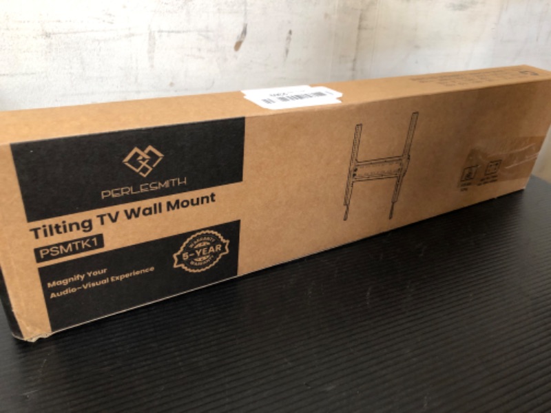 Photo 2 of Tilting TV Wall Mount  Max 115lb
