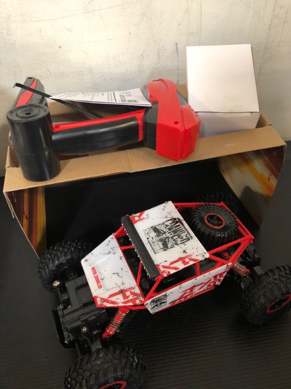 Photo 2 of Cheerwing 1:18 Rock Crawler 2.4Ghz Remote Control Car 4WD Off Road RC Monster Truck 2 Battery(Red)