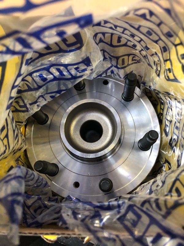 Photo 1 of Moog Wheel Hub Assembly