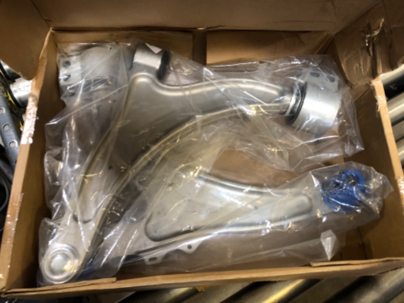 Photo 1 of A-Premium 2 x Front Lower Control Arm, with Ball Joint & Bushing, Compatible with Chevrolet Malibu 2013-2015, Malibu Limited 2016, Buick Regal 2011-2017, LaCrosse 2010-2016, Allure 2010