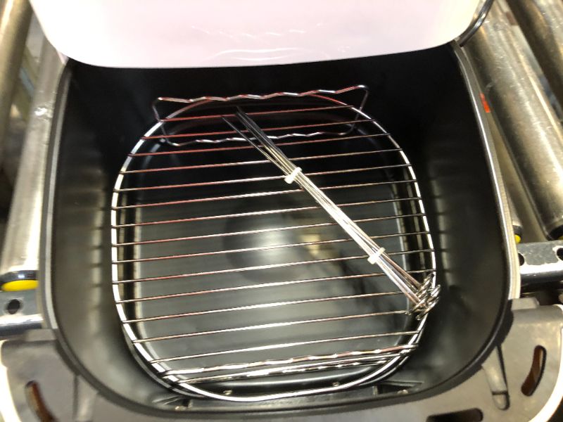 Photo 3 of air fryer with cooking window 