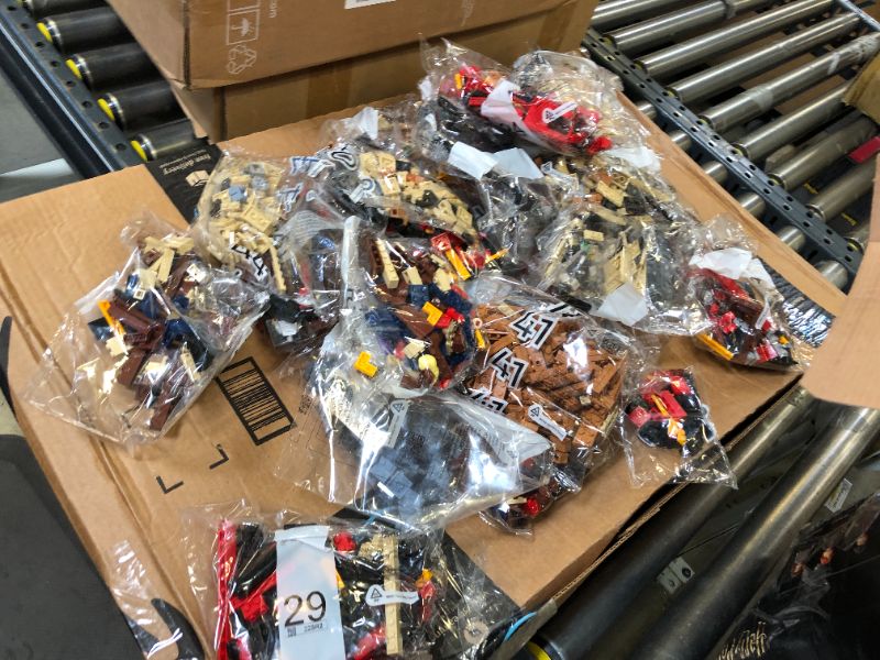 Photo 1 of LEGO Harry Potter Hogwarts Express – Collectors' Edition 76405, Iconic Replica Model Steam Train from The Films, Collectible Memorabilia Set for Adults Multicolor