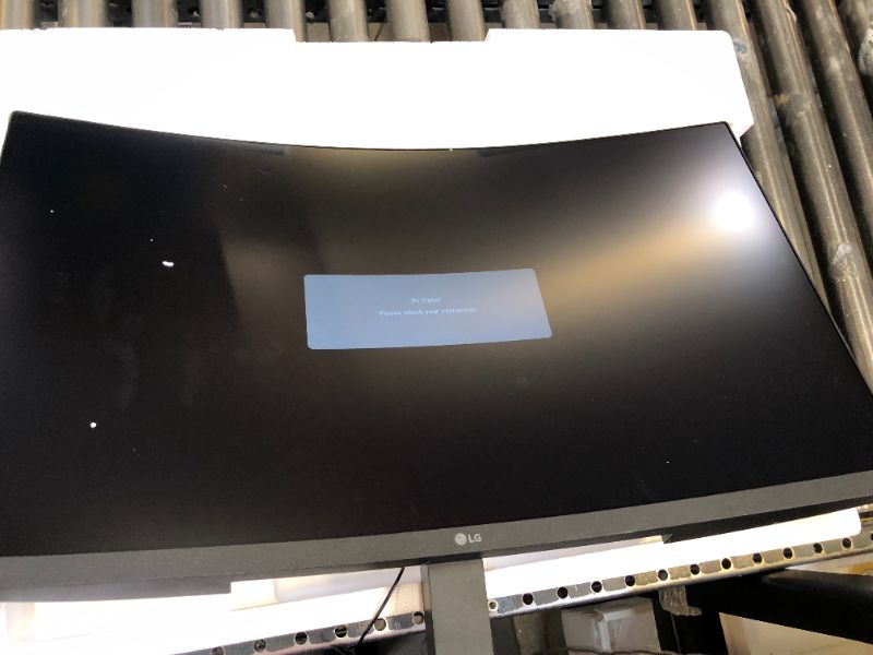 Photo 1 of LG 32MR50C-B 32-inch FHD Curved Monitor 100Hz, AMD FreeSync, OnScreen Control, Dynamic Action Sync, Black Stabilizer, Tilt Stand (HDMI), 2023