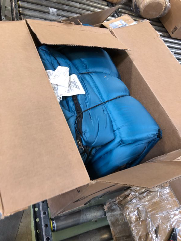 Photo 1 of Blue sleeping bag