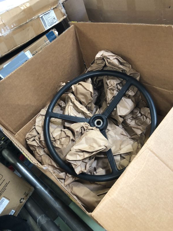 Photo 1 of 18inch steering wheel