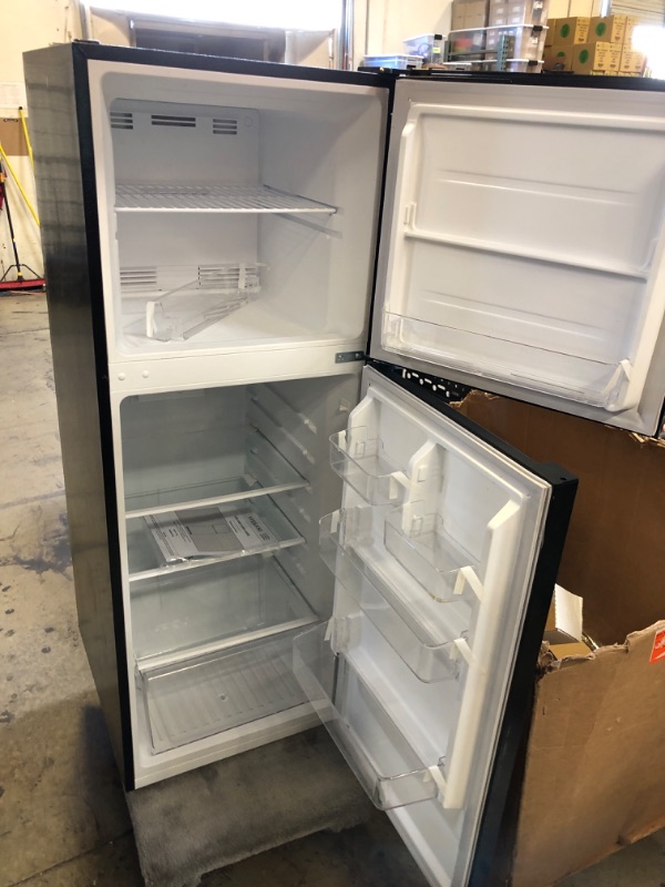 Photo 7 of 10.1 cu. ft. Top Freezer Refrigerator in Black
