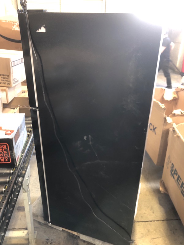 Photo 4 of 10.1 cu. ft. Top Freezer Refrigerator in Black
