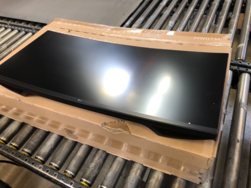 Photo 2 of LG UltraWide QHD 34-Inch Curved Computer Monitor 34WQ73A-B, IPS with HDR 10 Compatibility, Built-In-KVM, and USB Type-C, Black
