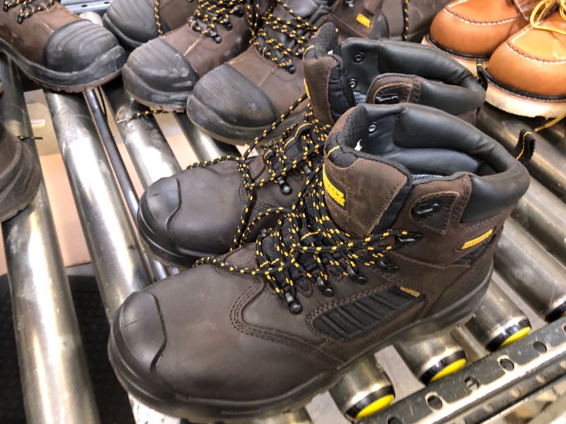 Photo 1 of Dewalt work boots size 11x