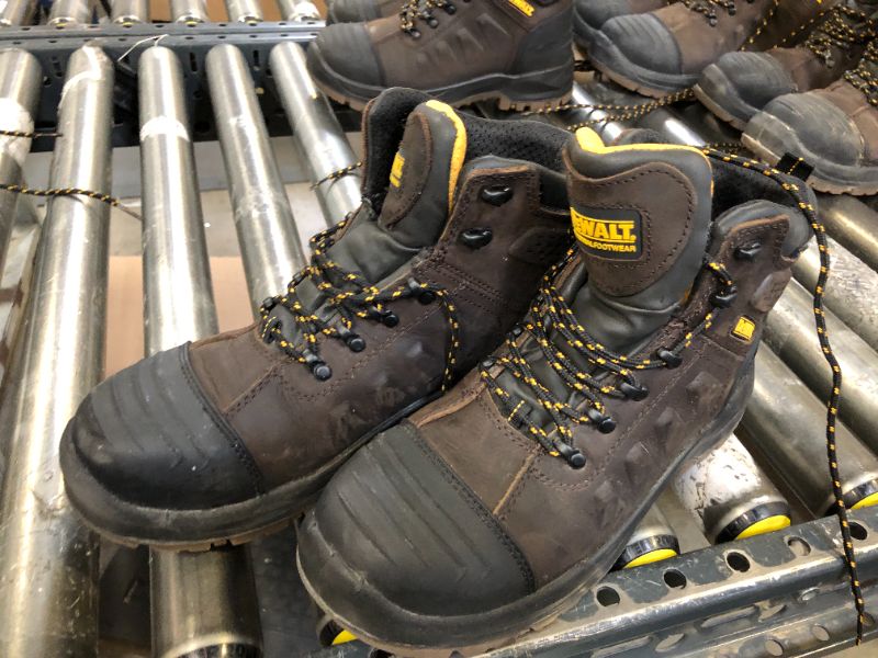 Photo 1 of Dewalt work boots size 9.5x