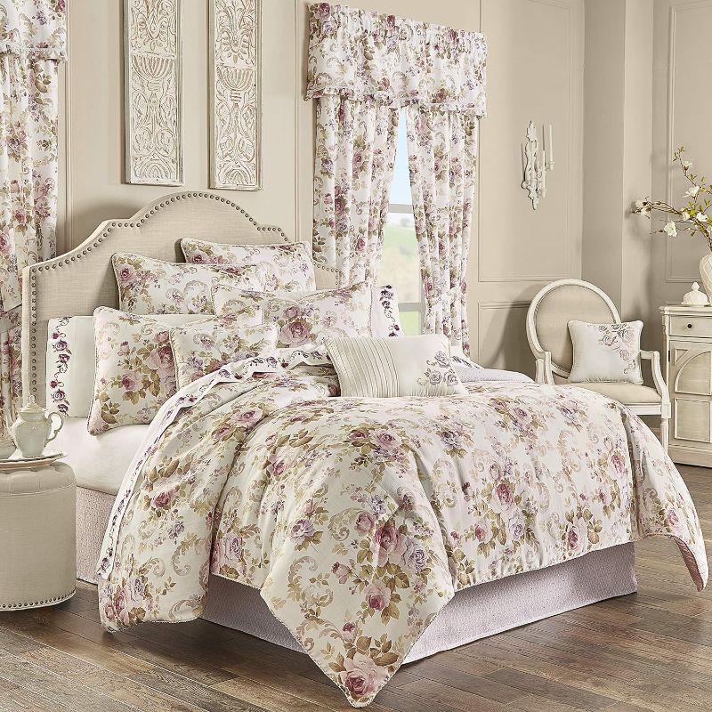 Photo 1 of Royal Court Chambord Classic Floral 4 Piece Comforter Set, Lavender, King 104x92
