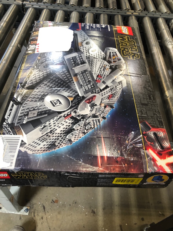 Photo 3 of LEGO Star Wars Millennium Falcon 75257 Starship Construction Set, with Finn, Chewbacca, Lando Calrissian, Boolio, C-3PO, R2-D2 and D-O, The Rise of Skywalker Collection Standard Packaging