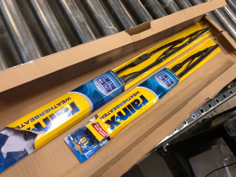Photo 1 of Rain-X 820145 WeatherBeater All-Season OEM Quality Conventional Windshield Wiper Blade - 26" and 18" (Combo Pack) 26" and 18" Combo