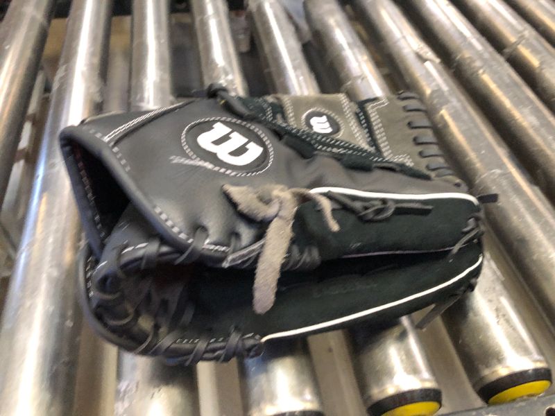 Photo 1 of Wilson glove 12.5" 