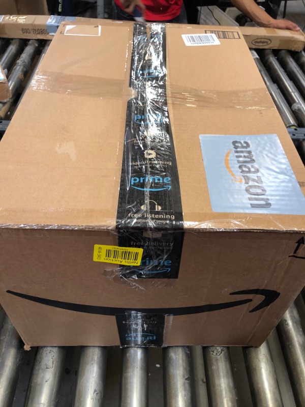 Photo 1 of Kichwit Large Stainless Steel Cat Litter Box with High Sides, Metal Litter Pan for Cat, Non Stick Smooth Surface, Easy to Clean (23.4" L x 15.5" W x 7.6" H)