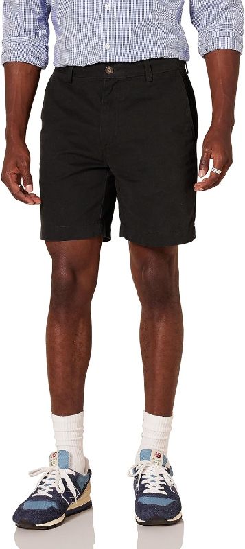 Photo 1 of Amazon Essentials Men's Slim-Fit 7" Short
