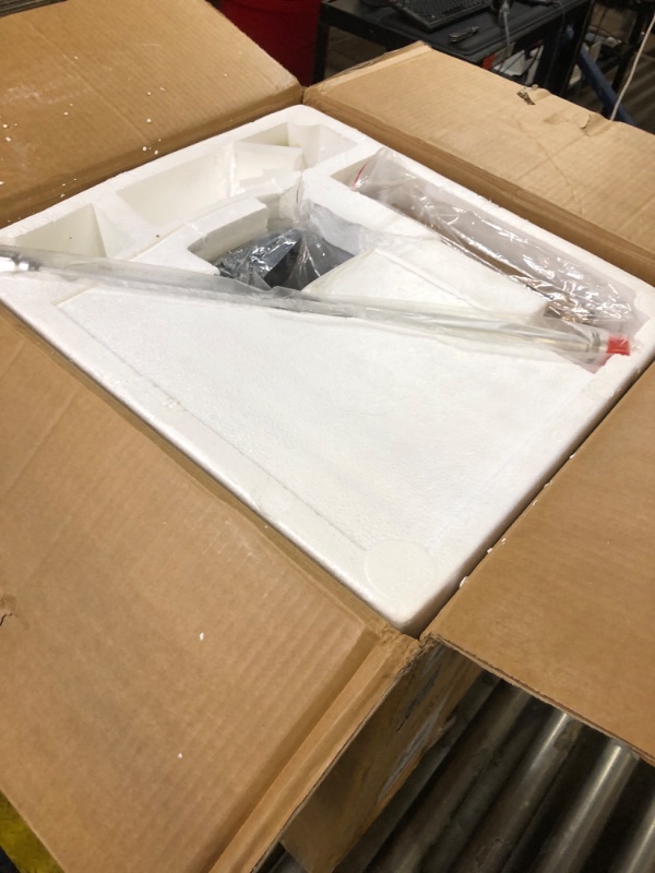 Photo 1 of 925 Airless Paint Sprayer Kit,High Efficiency Airless Painting Machine with 19.68" Extension,515,517,519 Tip for Large Projects, Commercial Paint Sprayer for House Painting or Contractor 2000W Red-925-0.66 GPM
OPEN BOX ITEM 