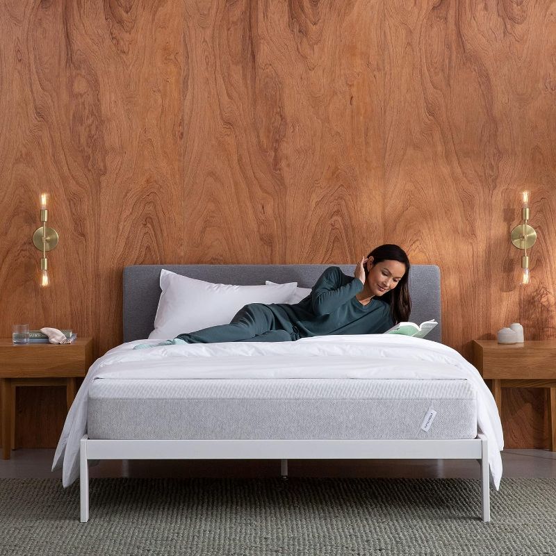 Photo 1 of Tuft & Needle - Original Queen Mattress, Firm Feel, Adaptive Foam, Pressure Relief, Supportive, Cooling, CertiPUR-US, 100-Night Trial, White
