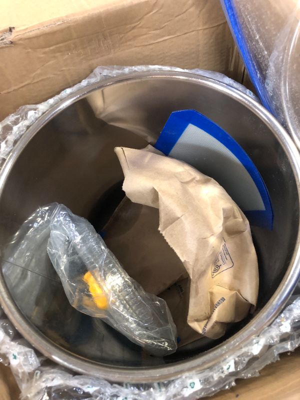 Photo 1 of VIVOHOME 5 Gallon Vacuum Degassing Chamber with Acrylic Lid, 304 Stainless Steel Vacuum Pot for Epoxy Resin Casting, Silicone and Plaster Degassing 5 Gallon without pump