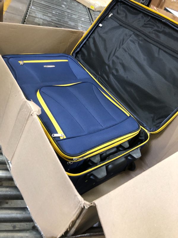 Photo 3 of 3 piece luggage set - blue 