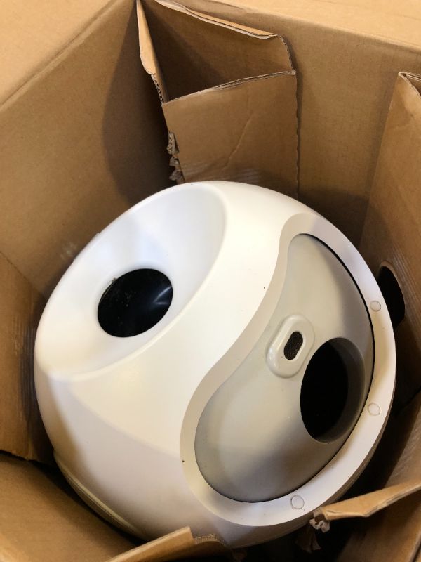 Photo 1 of PetSafe Automatic Tennis Ball Launcher – Interactive Dog Thrower Adjustable Range Motion Sensor Indoor & Outdoor Toy A/C Power or Batteries Fetch Machine for Small to Large Dogs ,WHITE  Automatic Ball Launcher