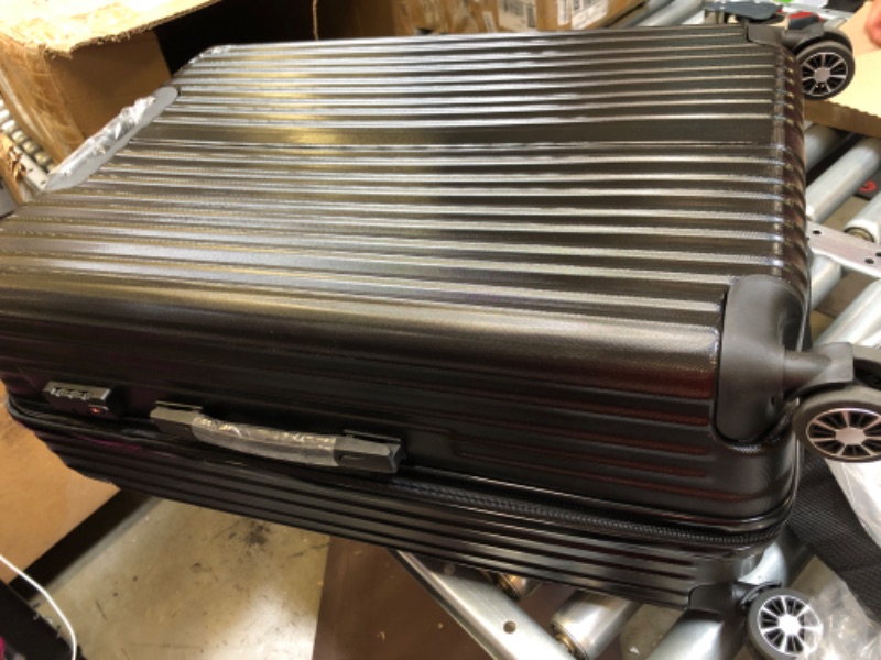 Photo 1 of  Lightweight Hard side Suitcase
