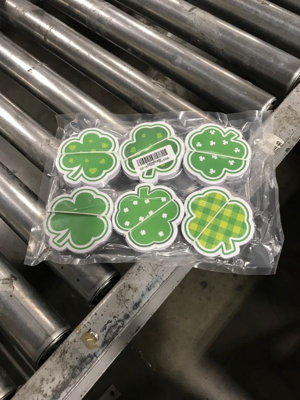 Photo 1 of 30 pack shamrock sticky notes