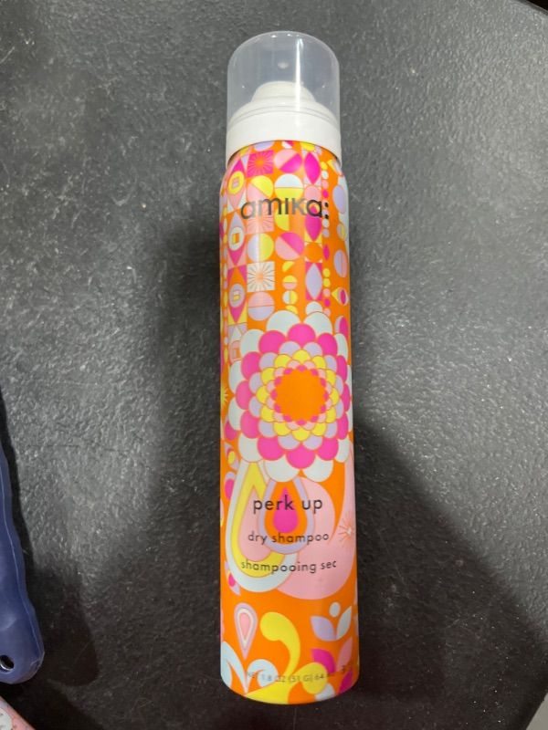 Photo 2 of amika perk up talc-free dry shampoo