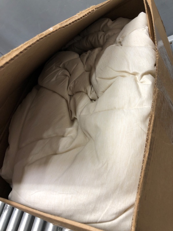 Photo 1 of Bedsure Queen Comforter Set - Beige Comforter Queen Size, Soft Bedding for All Seasons, Cationic Dyed Bedding Set, 3 Pieces, 1 Comforter (90"x90") and 2 Pillow Shams (20"x26"+2") Queen 06 - Beige