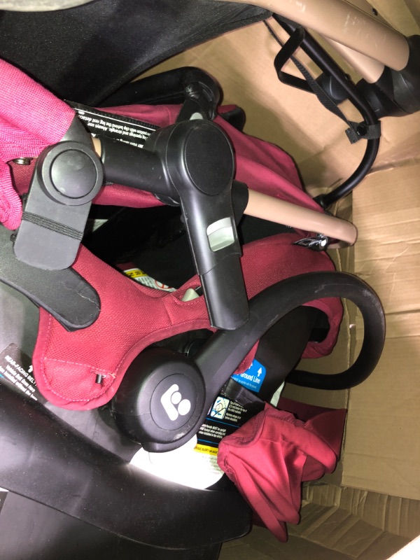 Photo 2 of (read clerk comments) 
Maxi-Cosi Zelia2 Stroller, Radish Ruby, 2022
