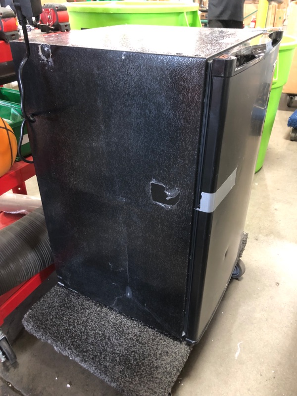 Photo 5 of 3.0 cu. ft. Manual Defrost Upright Freezer in Black
